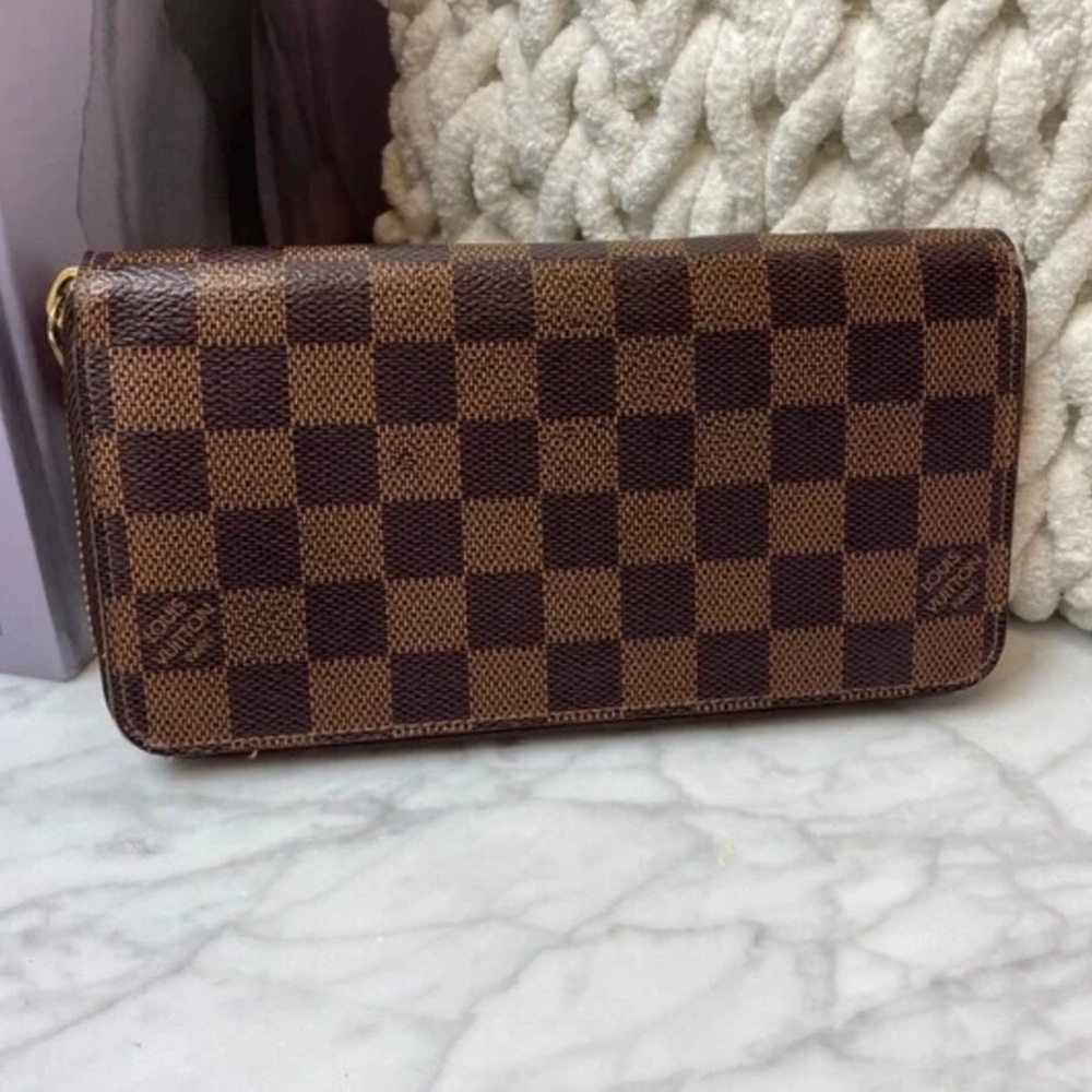 Louis Vuitton Damier Ebene Zippy Wallet +LV Card + Luggage Tag + Boxes+ Bag Tote